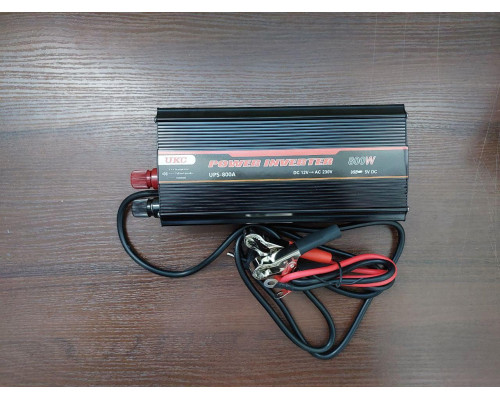 Преобразователь с зарядным устройством 12v-220v 800W (бесперебойник) UPS